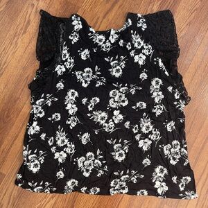 Torrid Black and White Floral Knit Top